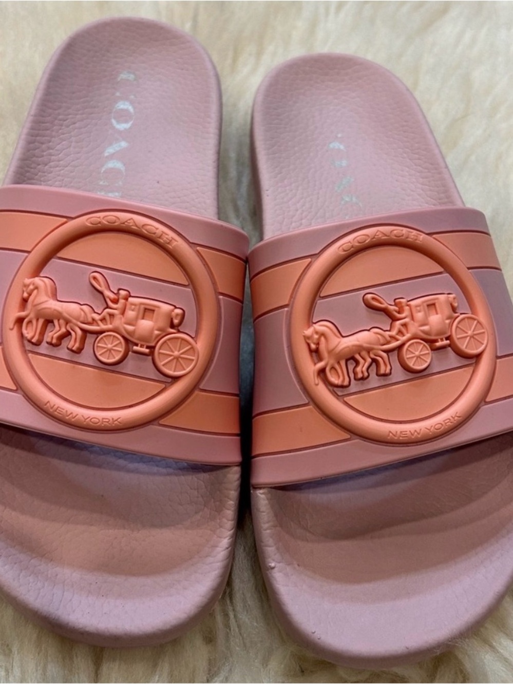 COACH pink and orange pool slides sandals rubber beach shoes size 6 - Picture 2 of 3